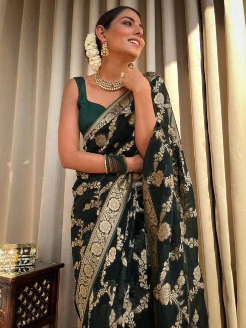 Vasthrlay Kanjivaram Saree