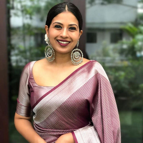 Vasthrlay Banarasi Unstitched Saree