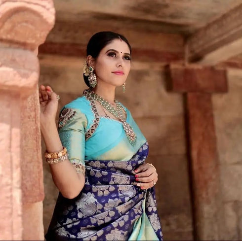 Vasthrlay Traditional Unstitched Saree