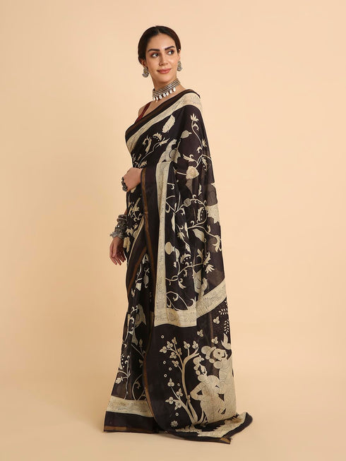 Vasthrlay Lightweight Breathable Traditional Printed Saree