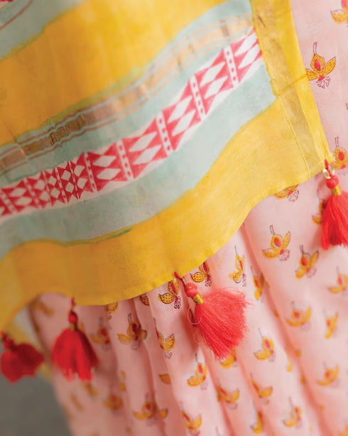 Vasthrlay Matching Unstitched Blouse Traditional