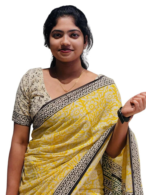 Vasthrlay Printed Traditional Elegant Lightweight