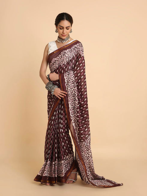 Vasthrlay Lightweight Breathable Traditional Printed Saree