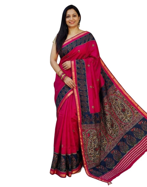 Vasthrlay Printed Traditional Lightweight Breathable