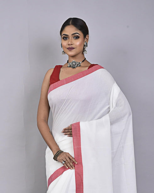 Vasthrlay Handloom Traditional Saree