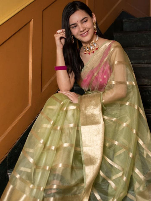 Vasthrlay Banarasi Saree