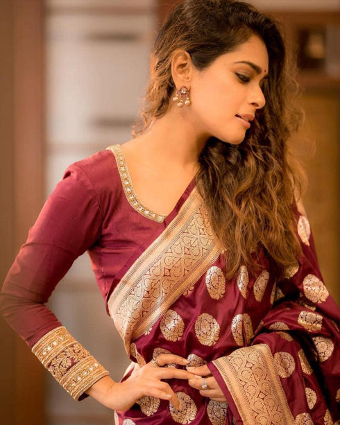 Vasthrlay Maroon Kanjivaram Saree