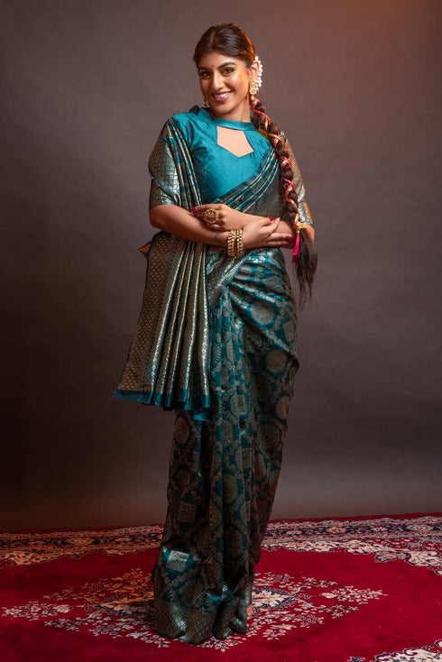 Vasthrlay Banarasi Unstitched Saree