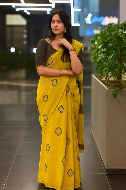 Vasthrlay Mustard Geometric Lightweight