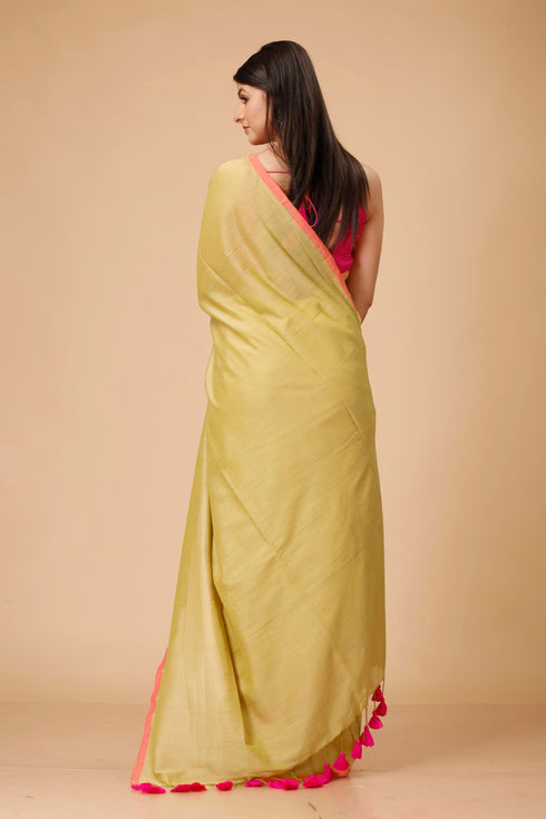 Vasthrlay Handloom Traditional Saree