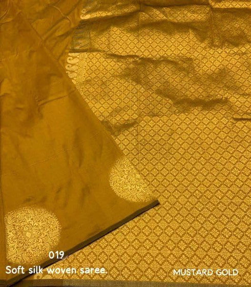 Vasthrlay Banarasi Traditional Unstitched Saree