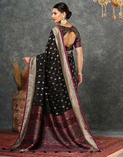Vasthrlay Banarasi Jacquard Unstitched Black Saree