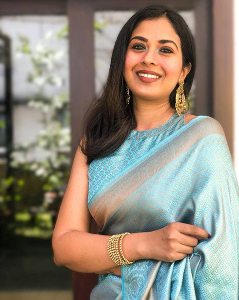 Vasthrlay Saree
