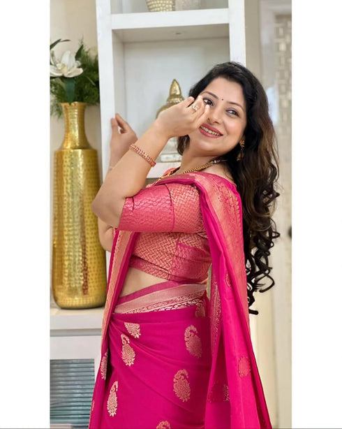 Vasthrlay Kanjivaram Designer Saree
