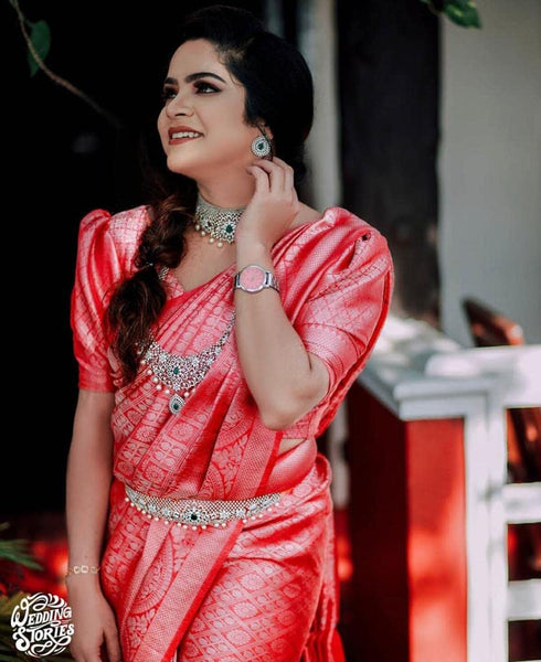 Vasthrlay Kanjivaram Woven Saree