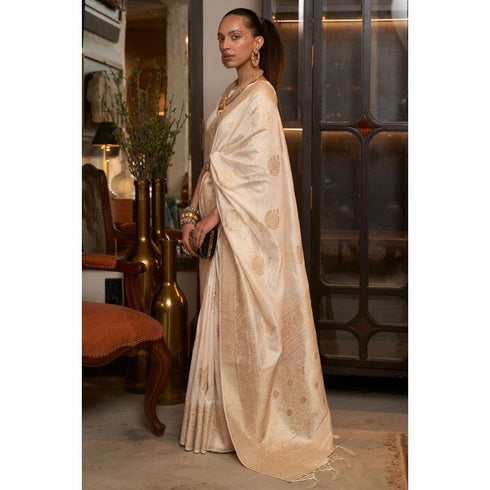 Vasthrlay Women's Georgette Unstitched Blouse Saree