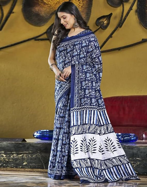 Vasthrlay Printed Pleated Dark Blue Saree With Unstitched Blouse Piece