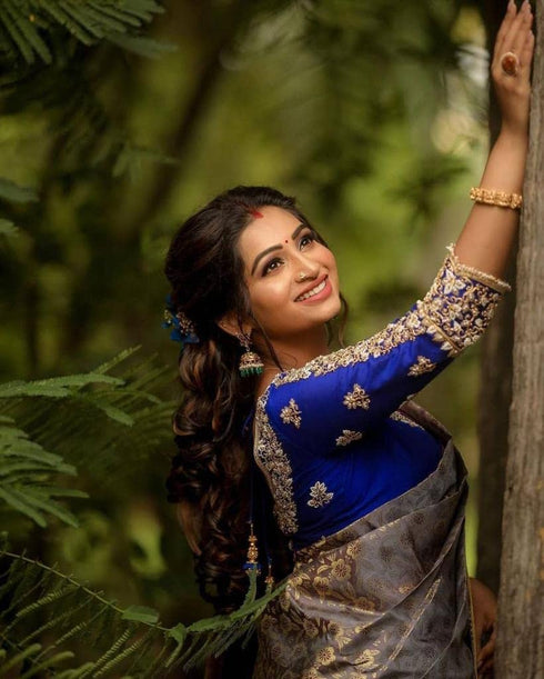 Vasthrlay Banarasi Saree
