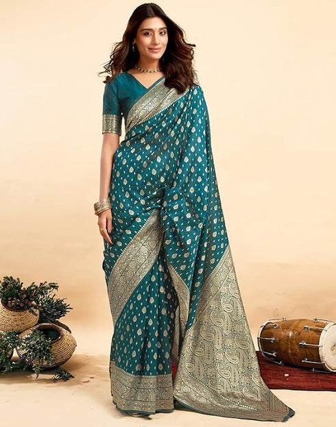 Vasthrlay Jacquard Kanjivaram Rama Blue And Golden Saree With Unstitched Blouse Piece