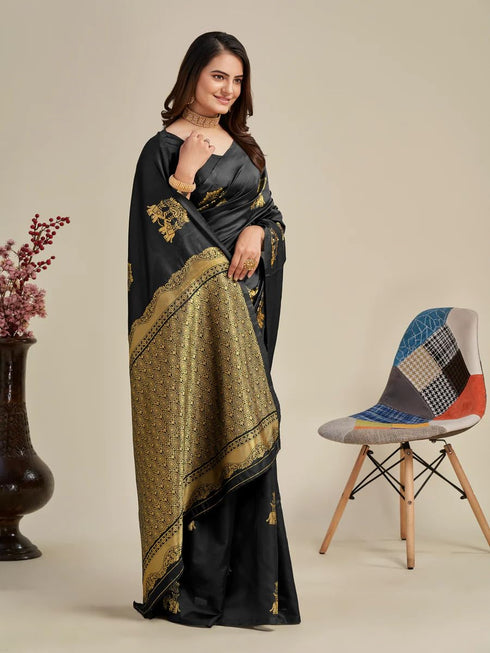 Vasthrlay Banarasi Traditional Unstitched Saree