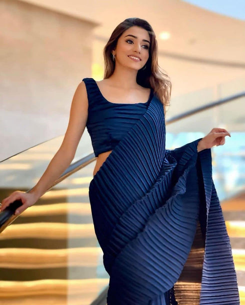 Vasthrlay Unstitched Saree