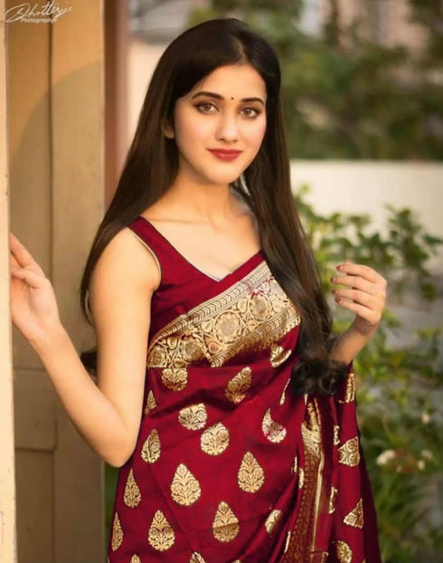 Vsathrlay Saree Wear Party Collections