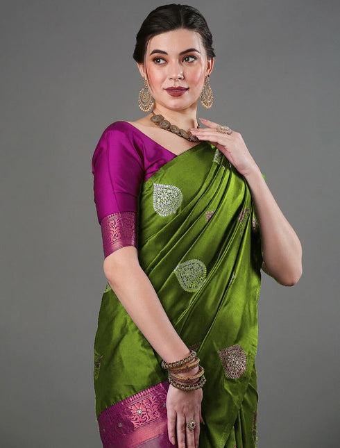 Vasthrlay Banarasi Saree