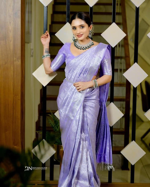 Vasthrlay Lavender Kanjivaram Saree