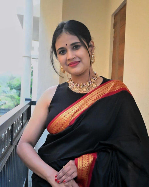 Vasthrlay Banarasi Traditional Saree