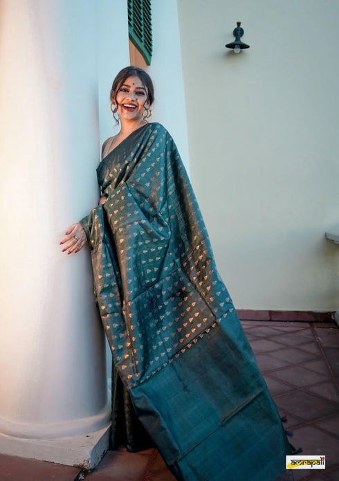 Vasthrlay Cotton Woven Saree