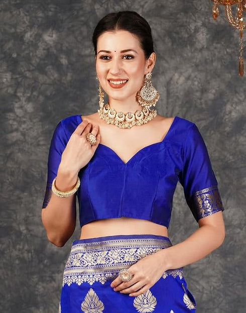 Vasthrlay Womens Jacquard Dark Blue | Gold Saree With Unstitched Blouse Piece