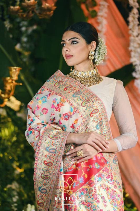 Vasthrlay Banarasi Border Saree