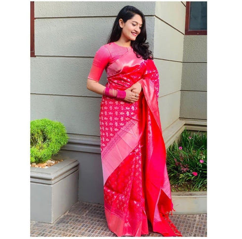 Vasthrlay Banarasi Saree