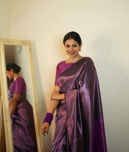Vasthrlay Banarasi Saree