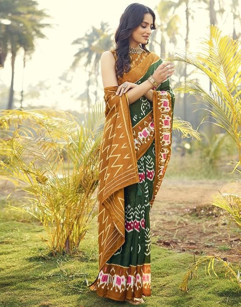 Vasthrlay Printed Unstitched Green Saree