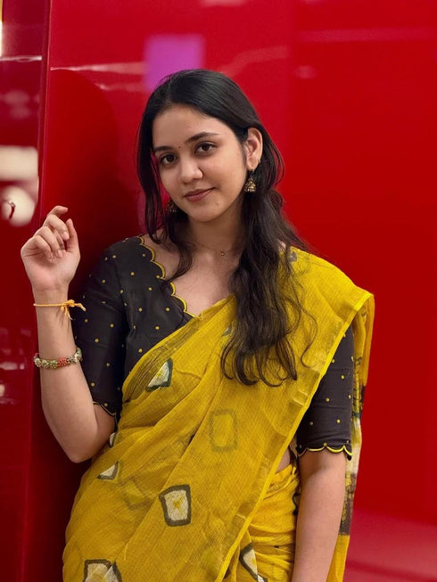 Vasthrlay Mustard Geometric Lightweight