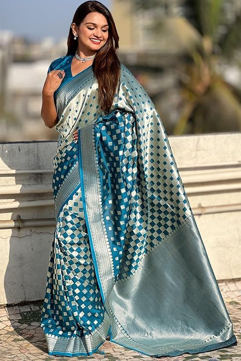 Vasthrlay Banarasi Unstitched Saree