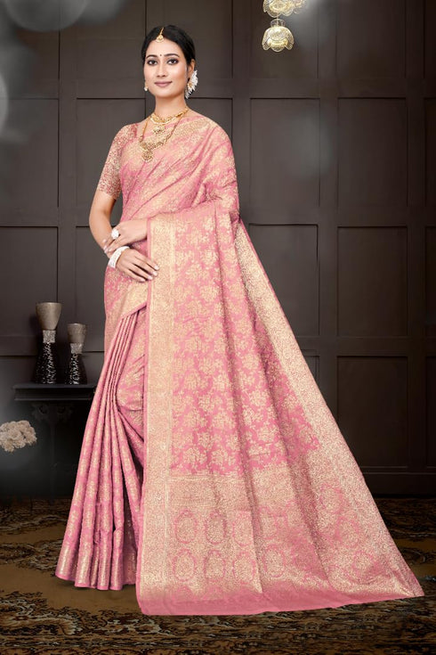 Vasthrlay Golden Weaving Mahendi