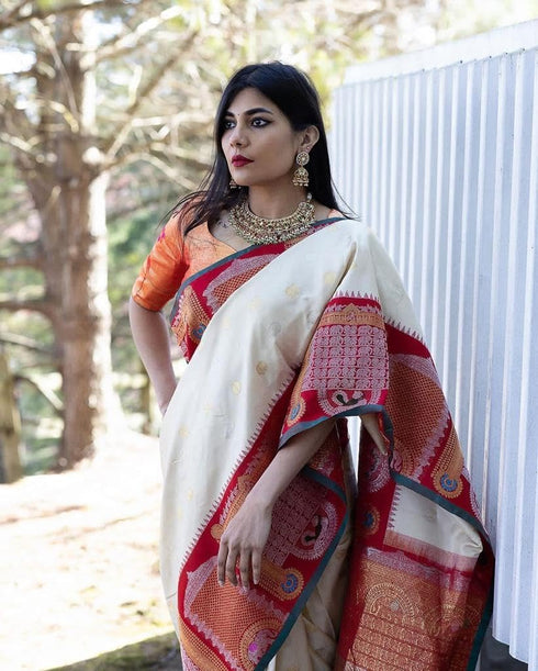 Vasthrlay White Kanjivaram Woven Saree