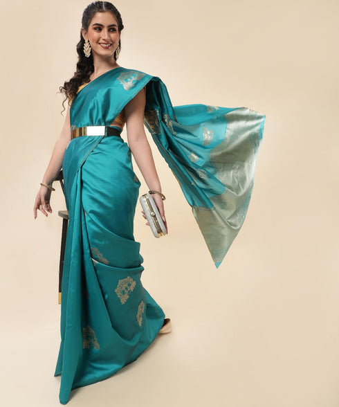 Vasthrlay Banarasi Traditional Unstitched Saree