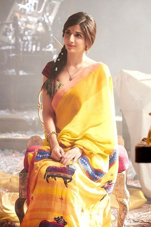 Vasthrlay Yellow Saree