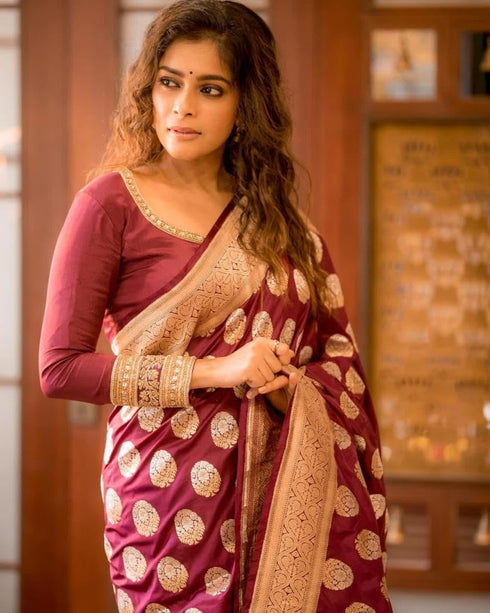 Vasthrlay Maroon Banarasi Saree
