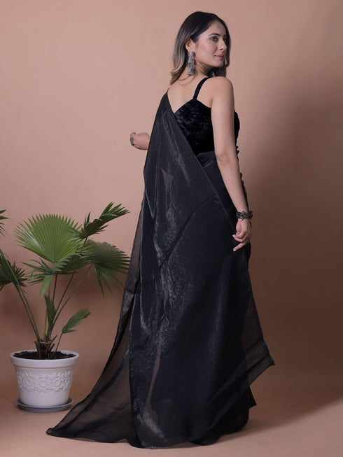 Vasthrlay Lavender Unstitched Saree