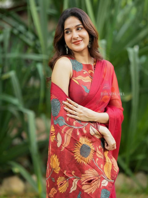 Vasthrlay Deep Red Linen Printed Lightweight Saree With Floral Sunflower Design