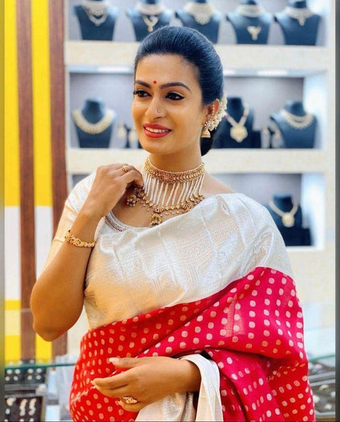 Vasthrlay Kanjivaram Saree