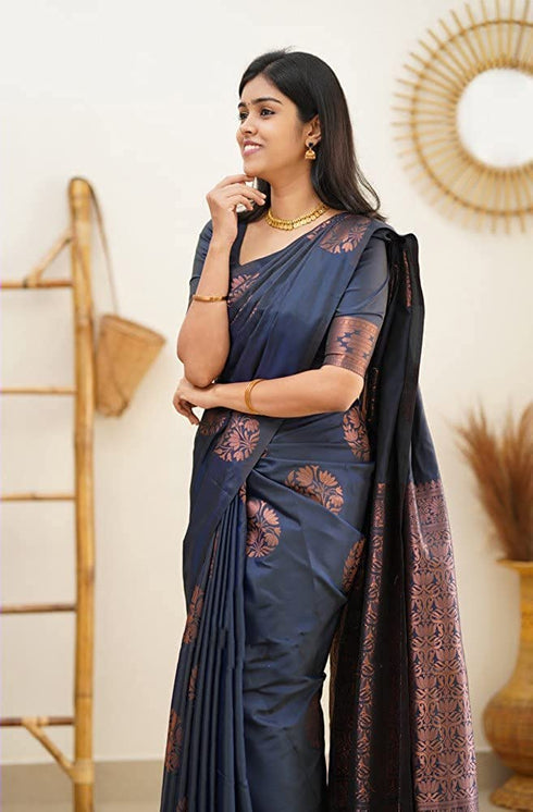 Vasthrlay Kanjivaram Unstitched Saree