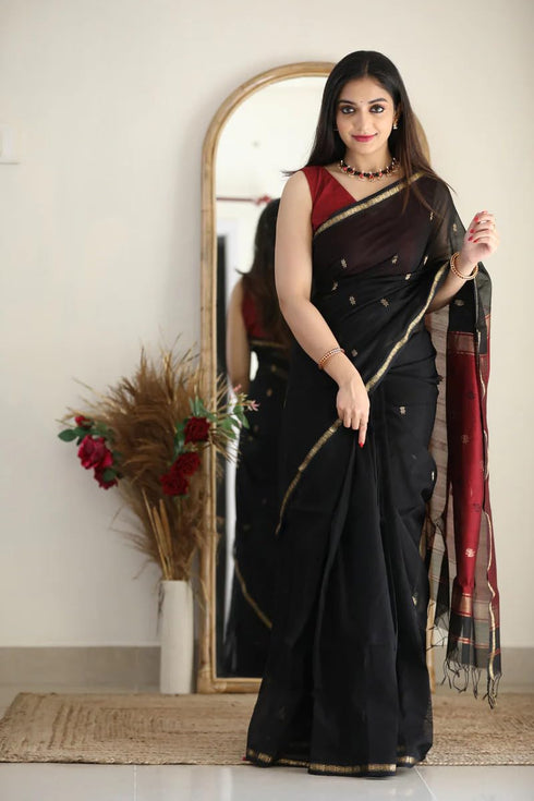 Vasthrlay Banarasi Unstitched Saree