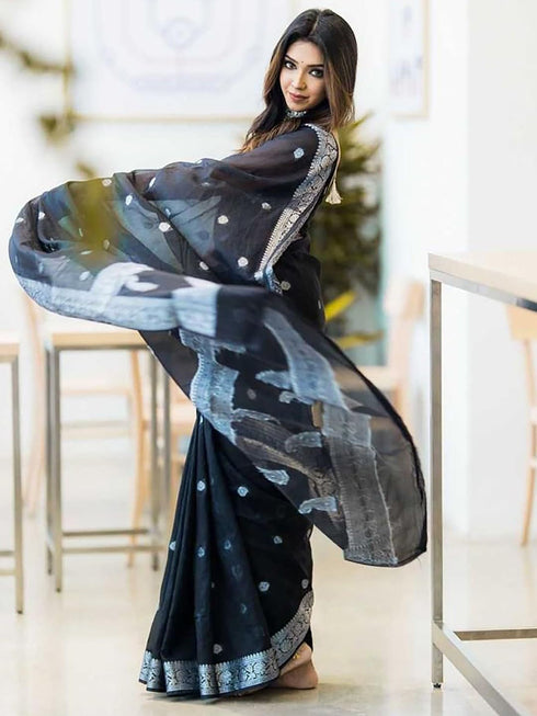 Vsathrlay Banarasi Kanchipuram Saree