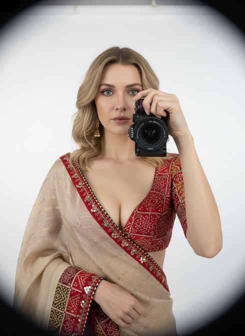 Vasthrlay Bandhani Saree