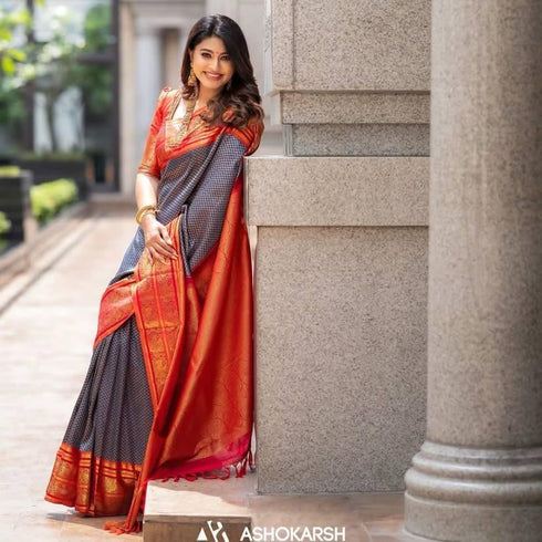 Vasthrlay Kanjivaram Traditional Saree